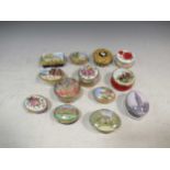 Various enamel and ceramic snuff boxes, including Halcyon days, Staffordshire, Althrop etc (13)