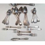 A 24-piece harlequin set of silver 'Fiddle' pattern flatware, 44.5ozt gross (24)