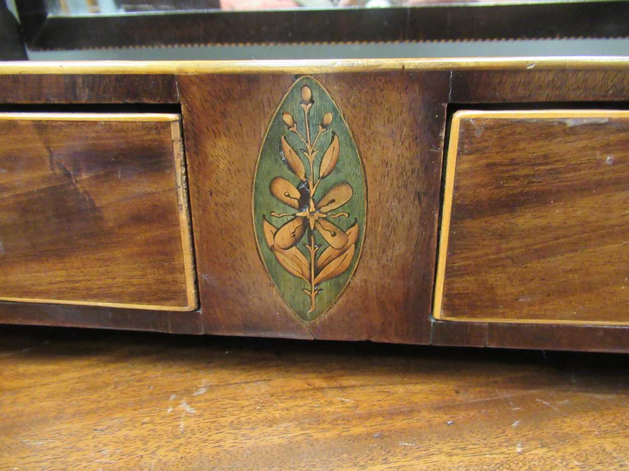 A George IV mahogany toilet mirror with twin drawer box base, 62 x 51cm - Image 3 of 5