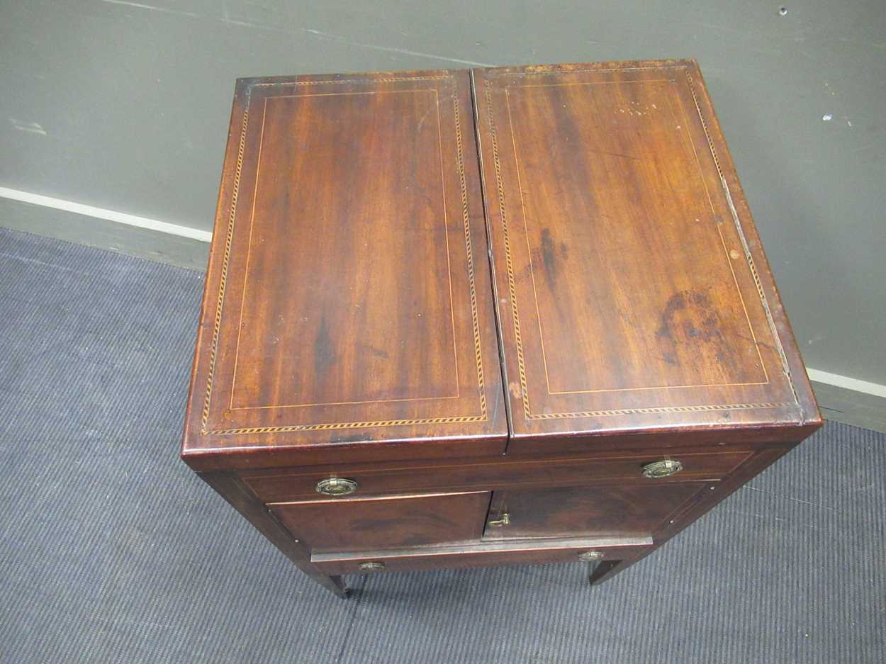 A late George III mahogany washstand, 84.5 x 51 x 43cm - Image 5 of 6