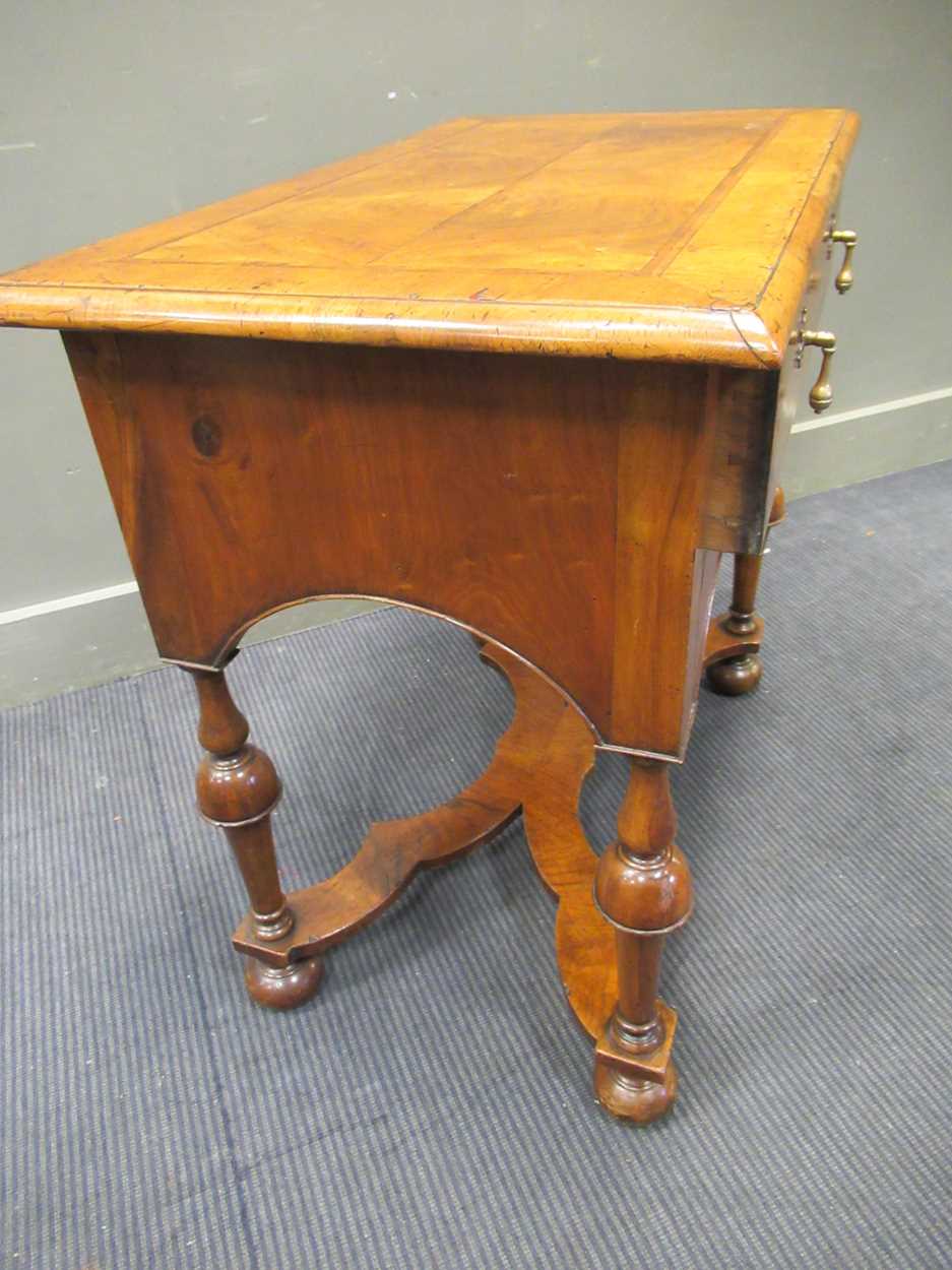 A William & Mary style walnut low boy with single drawer on turned legs and flat X-shape - Image 3 of 8