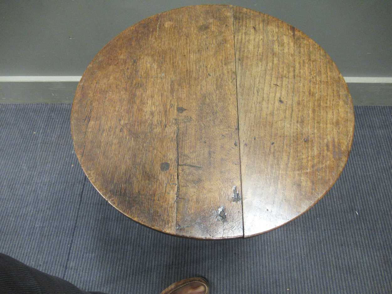 An oak cricket table, 20th century construction incorporating earlier elements, 56 x 51cmProperty - Image 4 of 7