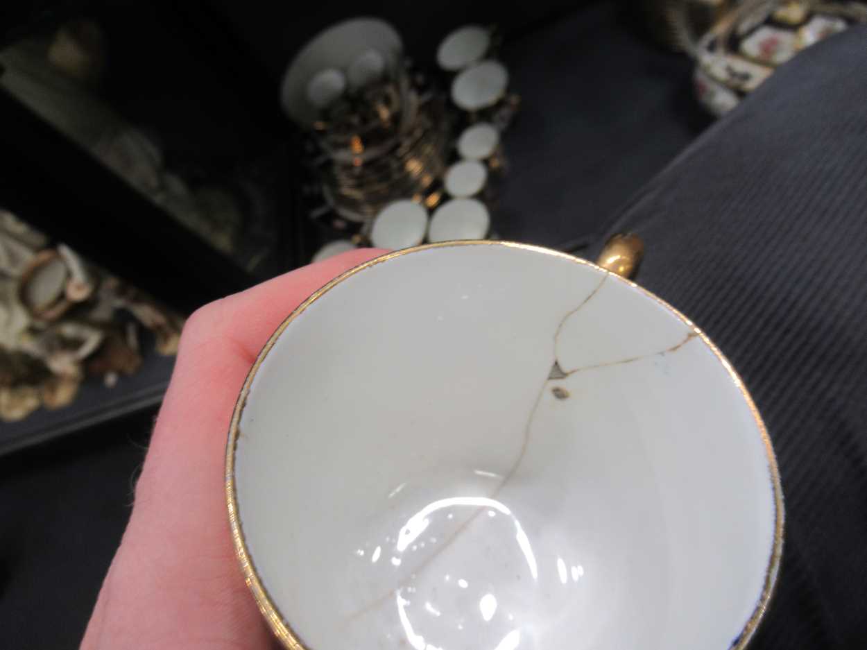 A blue and gilt part tea service, together with some matched Royal Worcester wares in a similar - Image 16 of 19