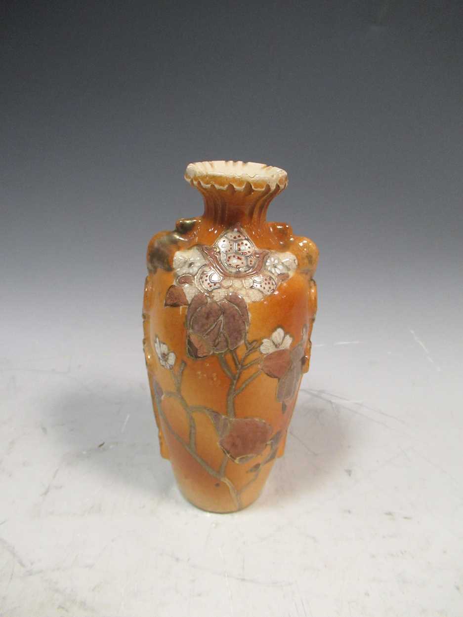 A pair of Satsuma vases together with an Arita vase, bowl and other items (qty) - Image 9 of 11