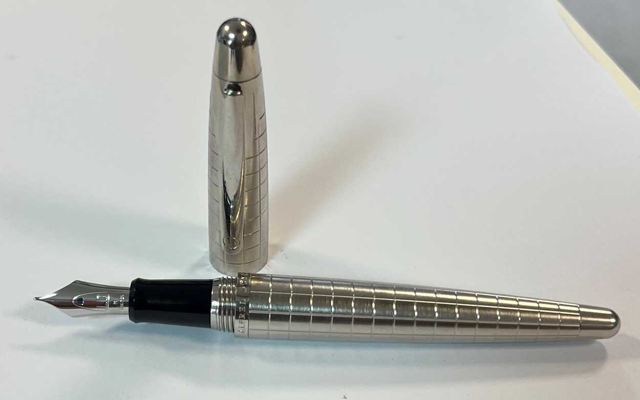 Alfred Dunhill - A steel cased fountain pen, - Image 4 of 12