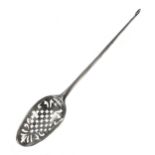 An 18th century silver mote spoon,