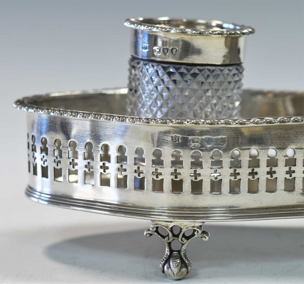 A Victorian silver desk inkstand, - Image 6 of 7