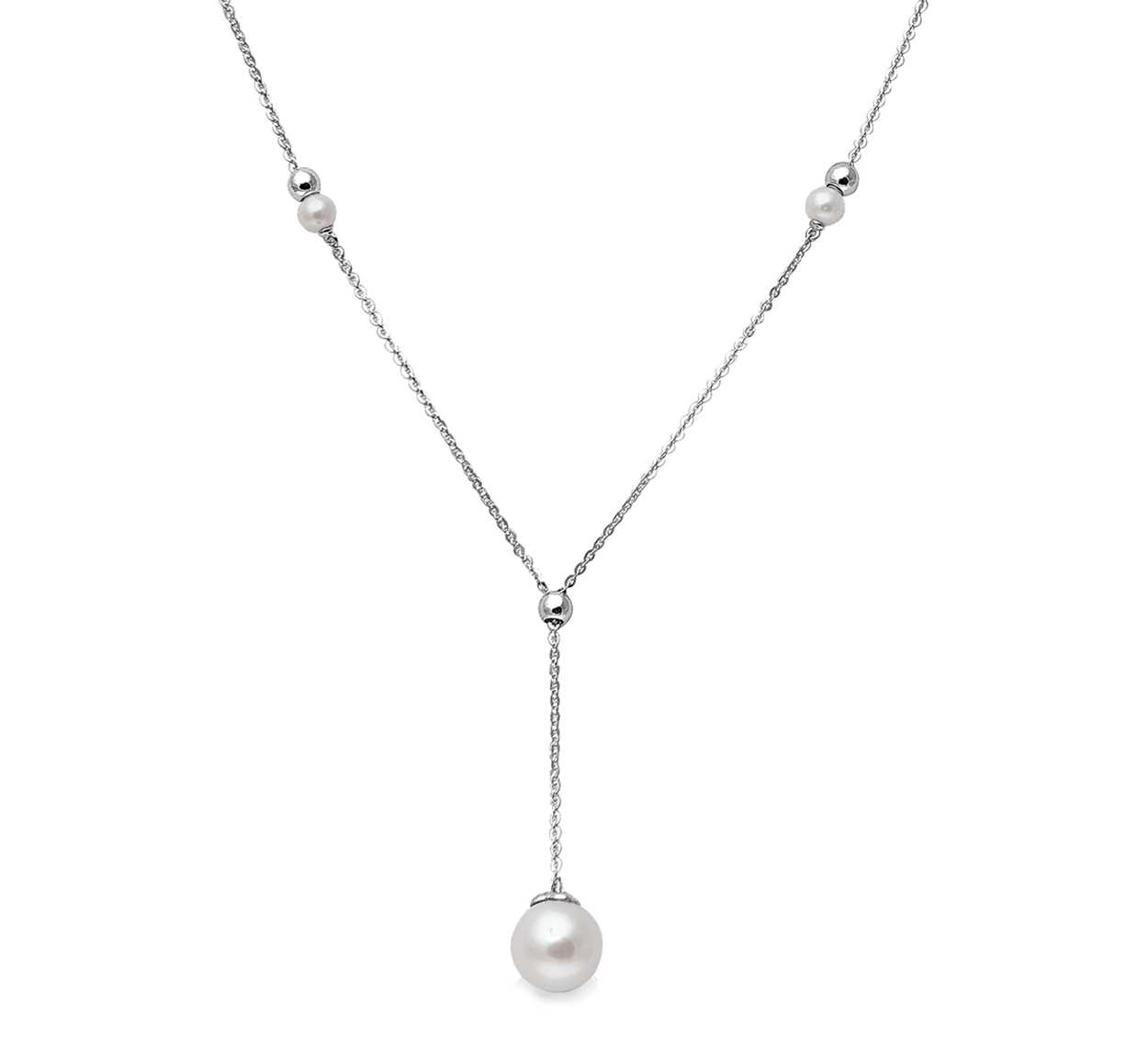 A cultured pearl necklace,