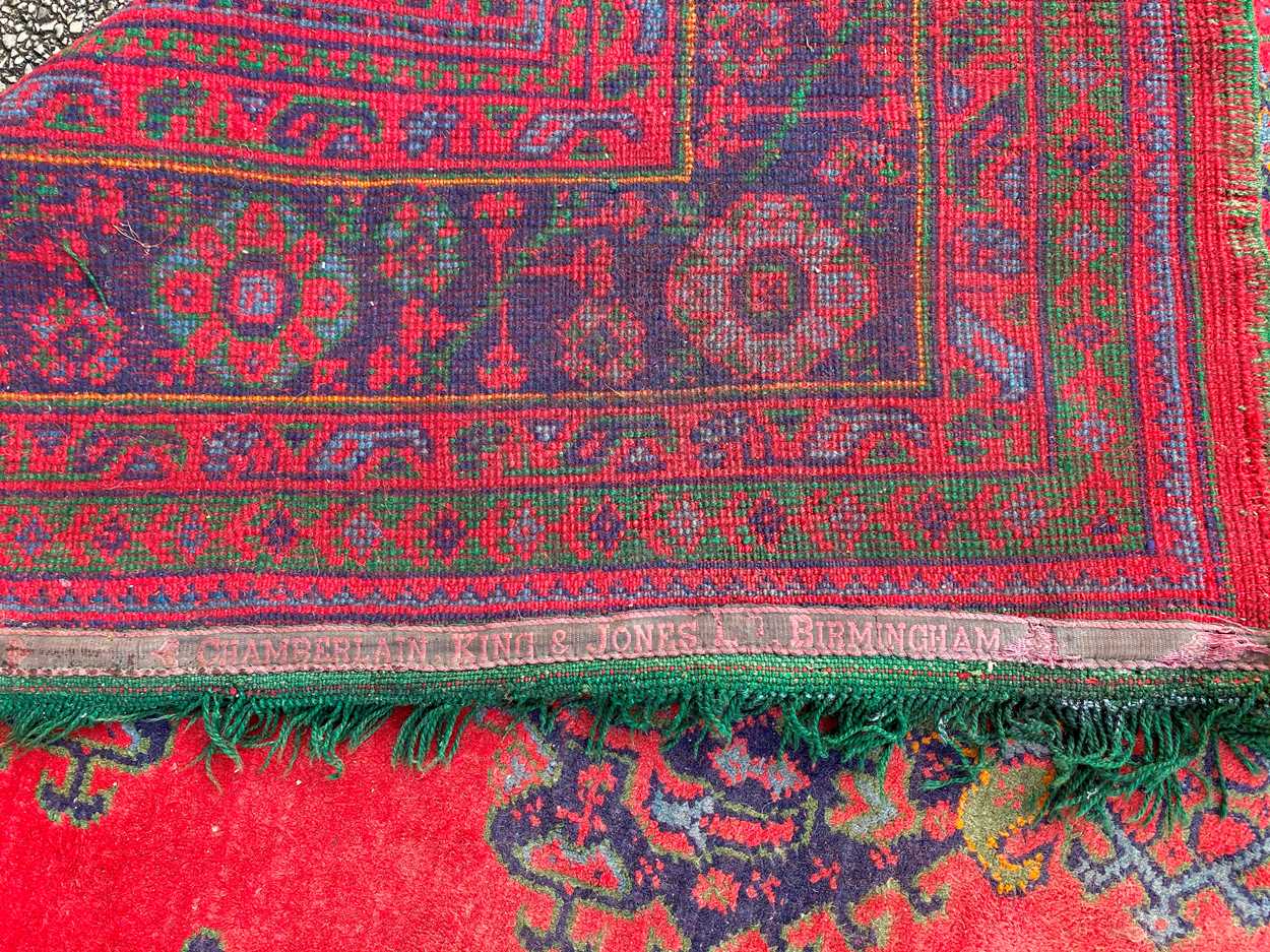 A large red ground Ushak carpet, circa 1930, - Image 6 of 9