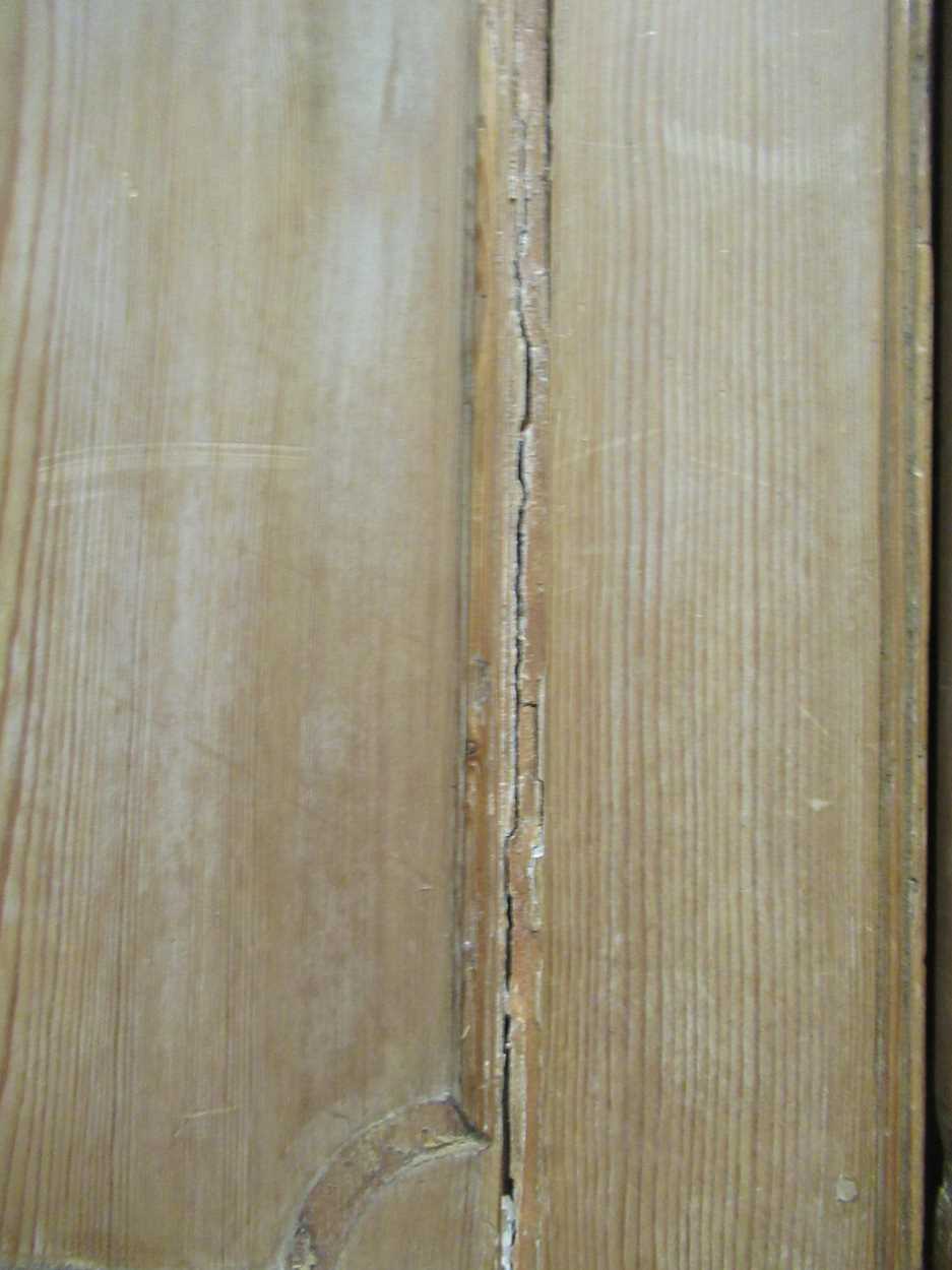 A George III style pine wardrobe, 20th century, - Image 2 of 18