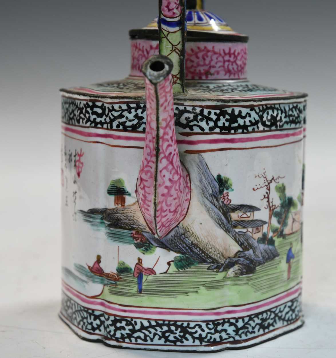 A Chinese Canton enamel wine pot and cover, Qing Dynasty, late Qianlong, circa 1800, - Image 6 of 17