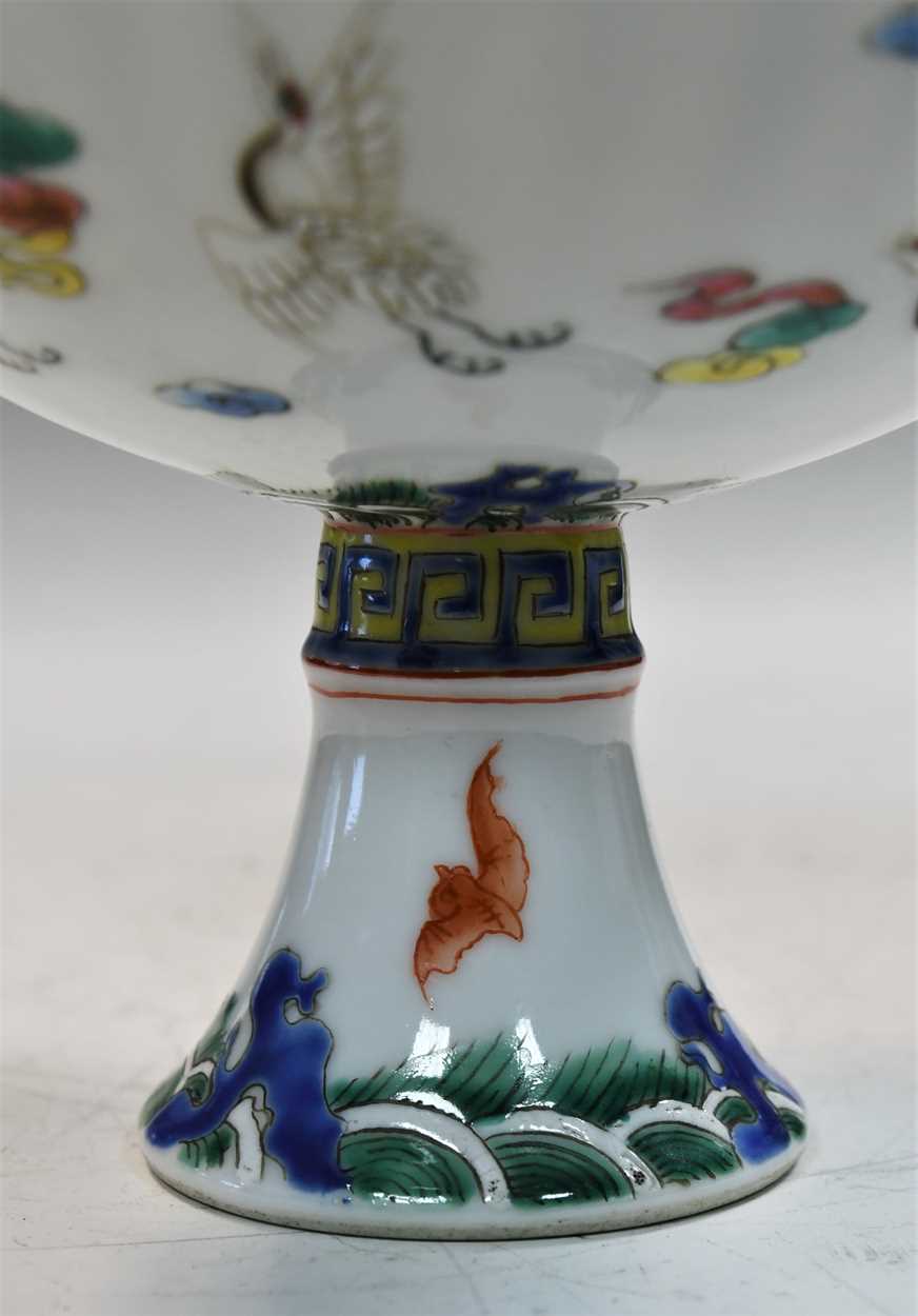 A Chinese famille rose porcelain saucer dish, Qing Dynasty, late 18th century, - Image 5 of 36