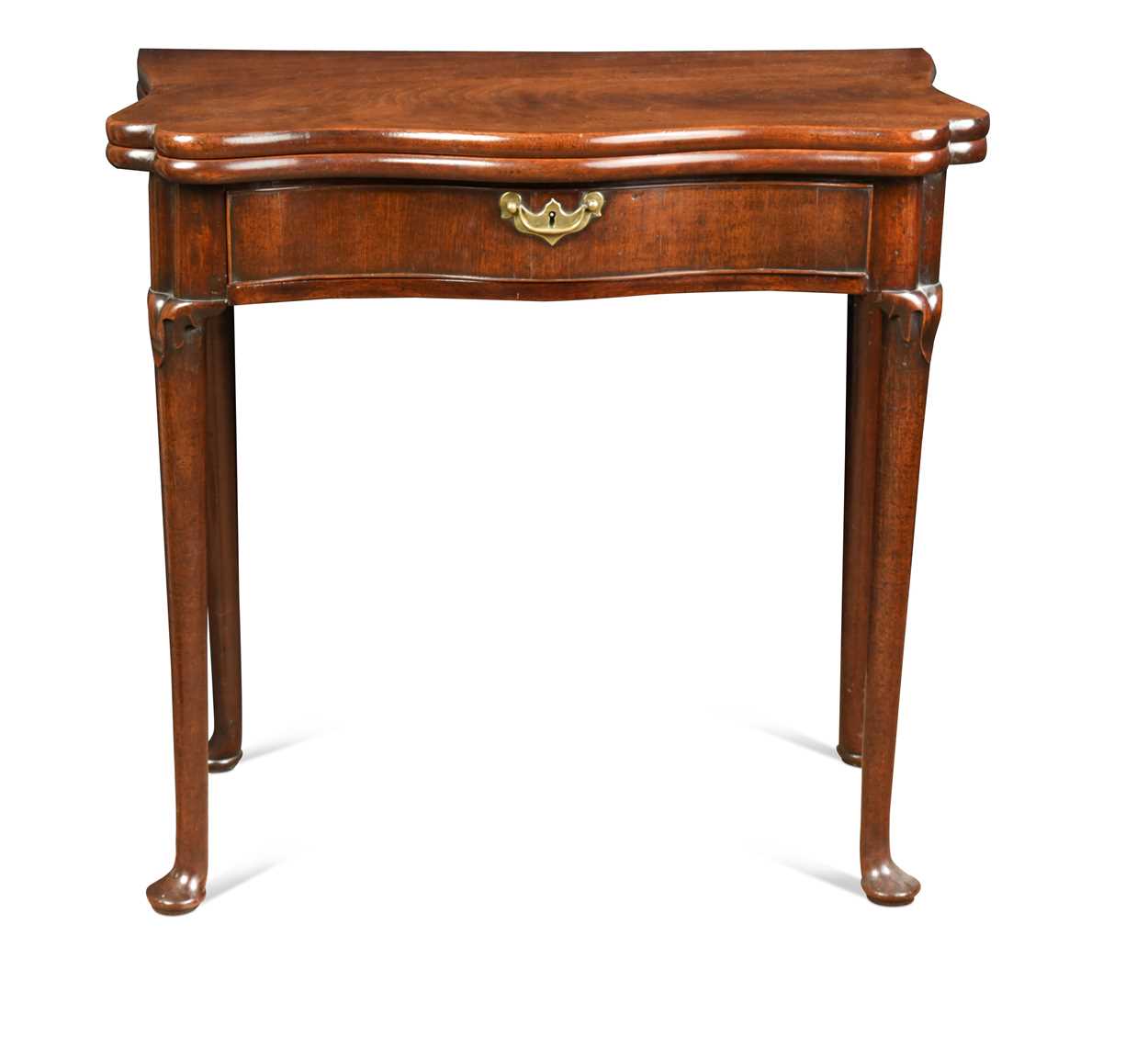 A mahogany tea table, mid-18th century,