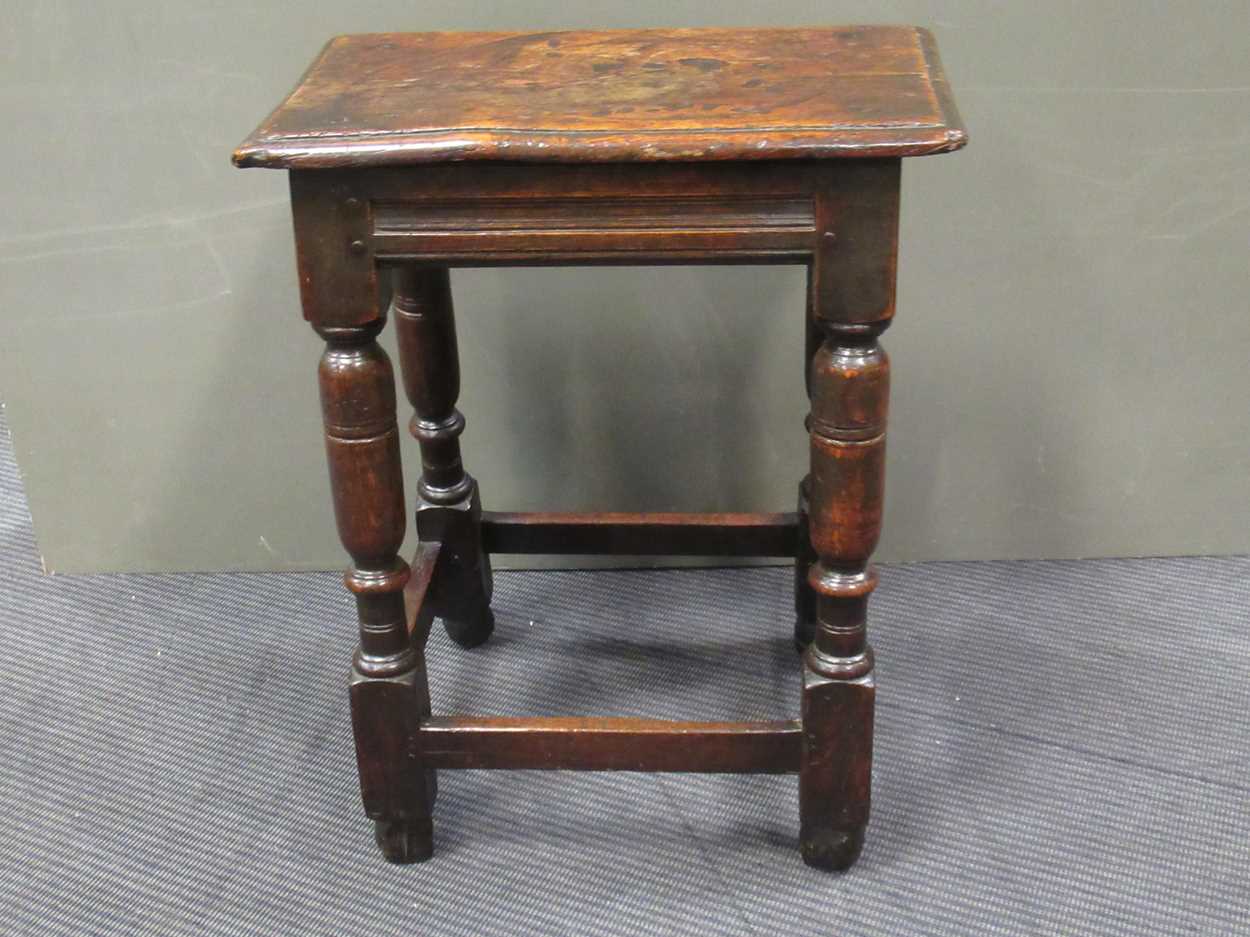 An oak joint stool, late 17th century, - Bild 18 aus 24