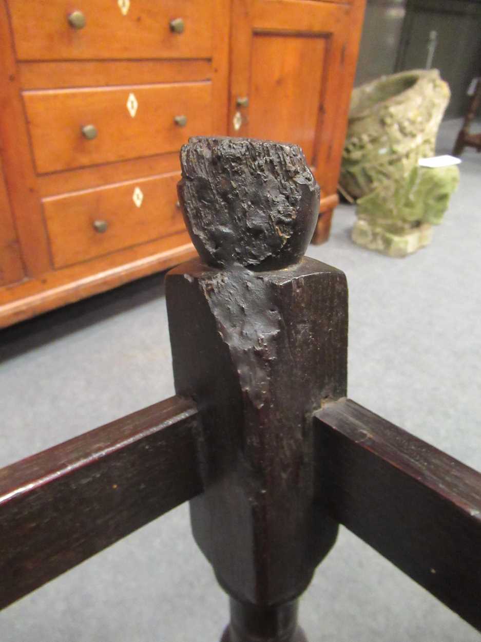 An oak joint stool, late 17th century, - Bild 22 aus 24