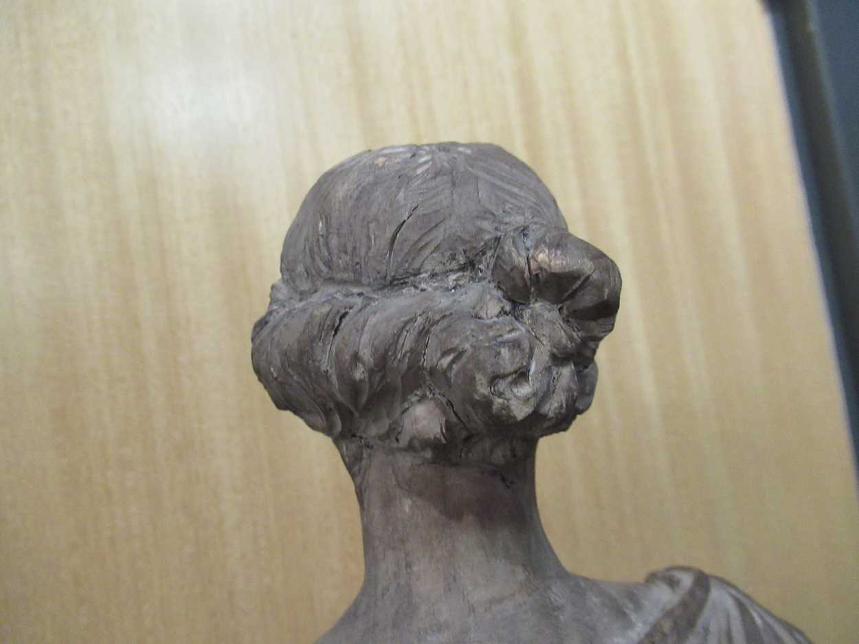 A limewood carving of a classically draped female figure, late 18th/ 19th century, - Bild 14 aus 16