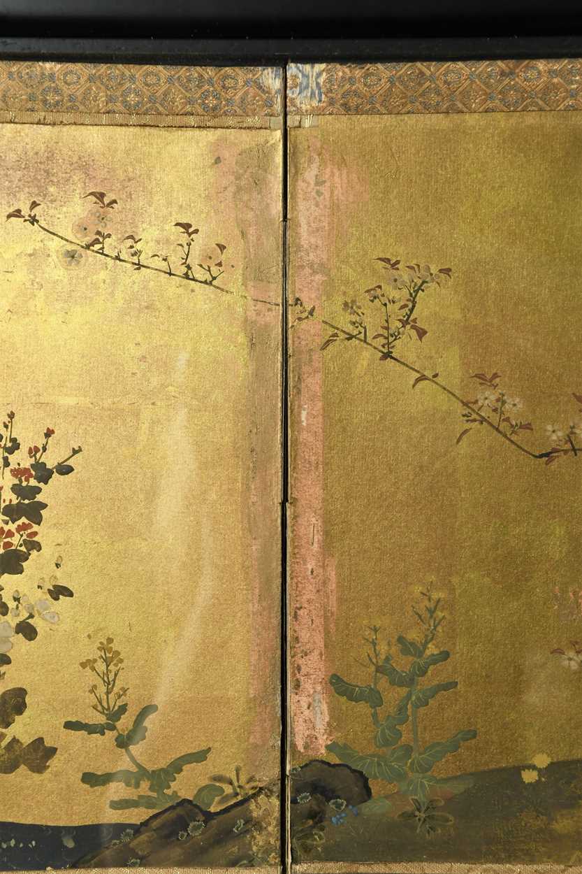 A pair of Japanese gold lacquered and painted six-fold table screens, late Meiji period, - Image 11 of 16