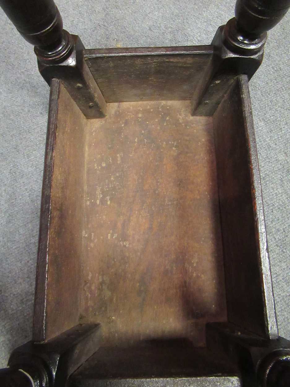 An oak joint stool, late 17th century, - Bild 19 aus 23