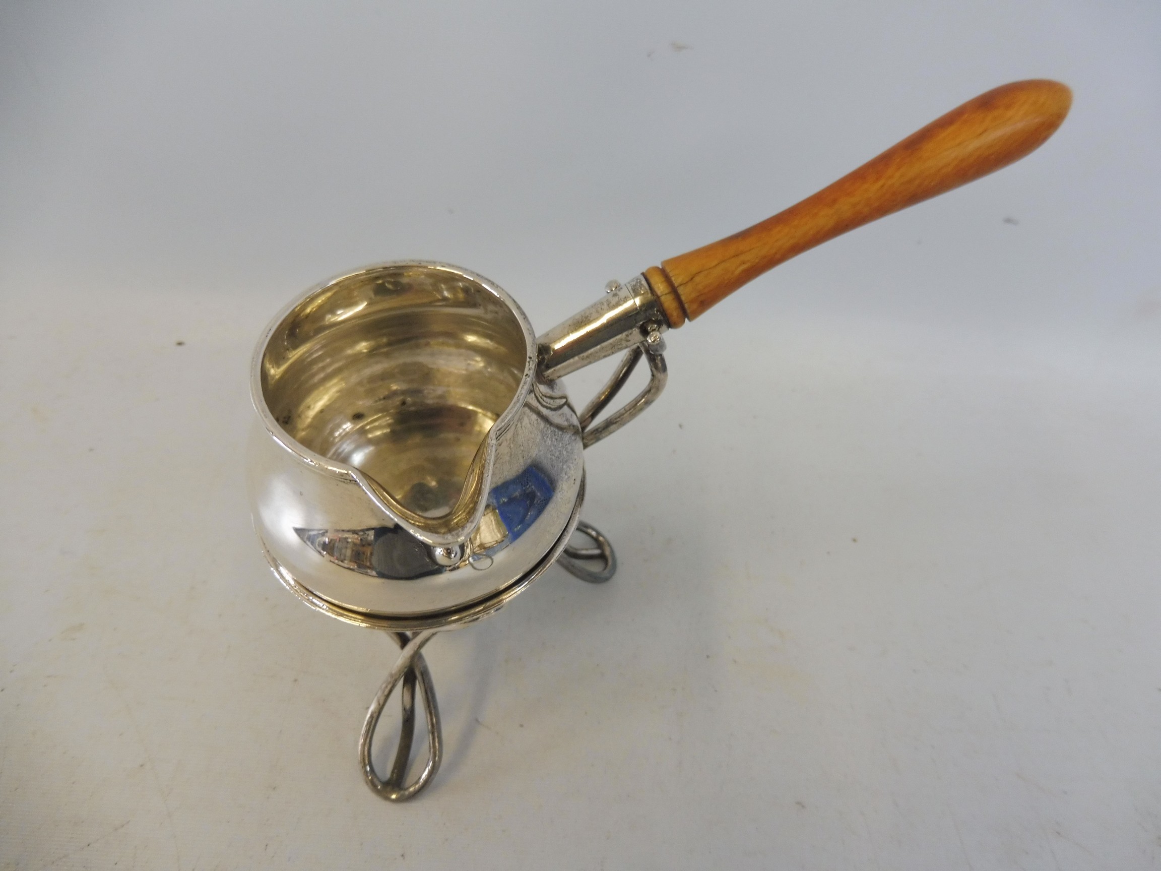 An Art Nouveau style silver miniature brandy saucepan with pouring spout, raised on a spirit - Image 2 of 5