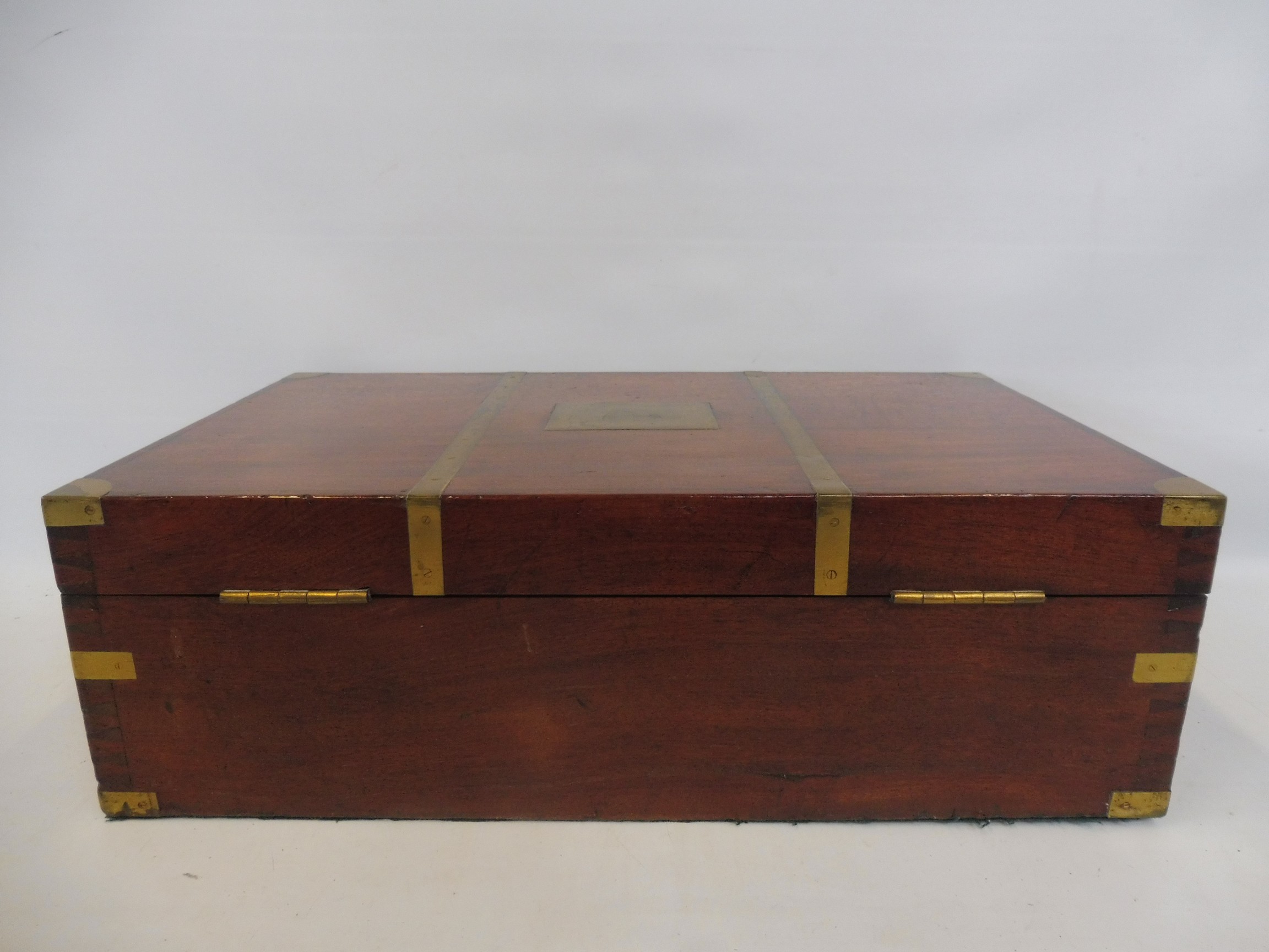 A fine quality 19th Century mahogany and brass bound campaign writing slope, the inset brass - Image 9 of 12