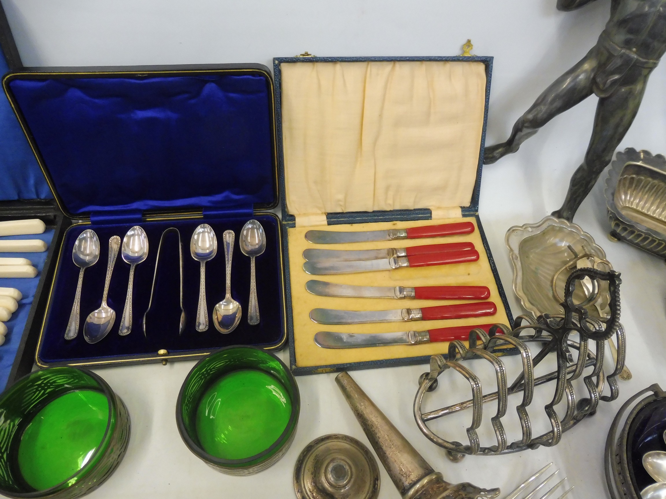 A quantity of silver plate including beakers, plus various other collectables including a - Image 5 of 12