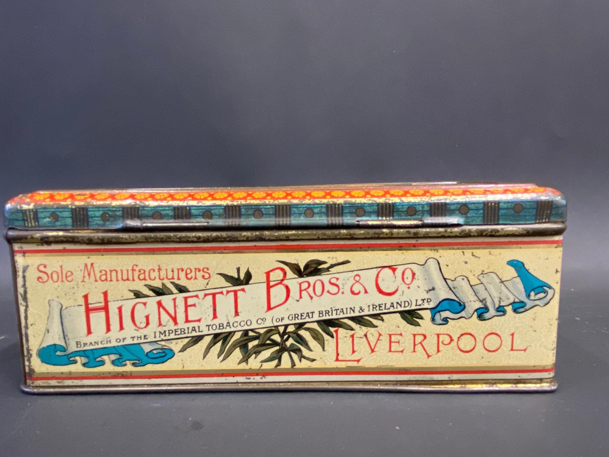 A Hignett's Cavalier Brand rectangular tin in superb condition. - Image 5 of 8