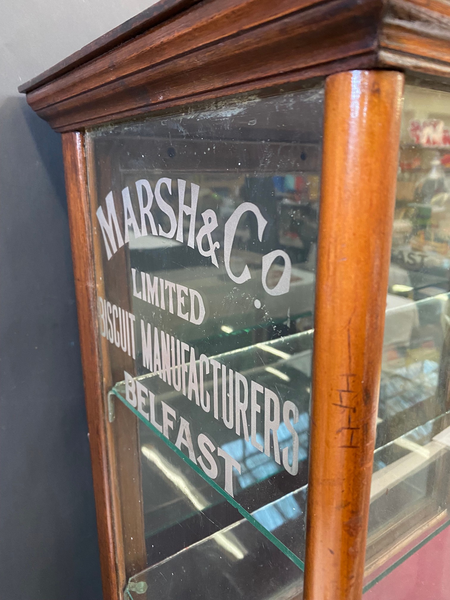 A Marsh & Co. Limited Biscuit Manufacturers of Belfast counter top dispensing cabinet with etched - Image 2 of 9
