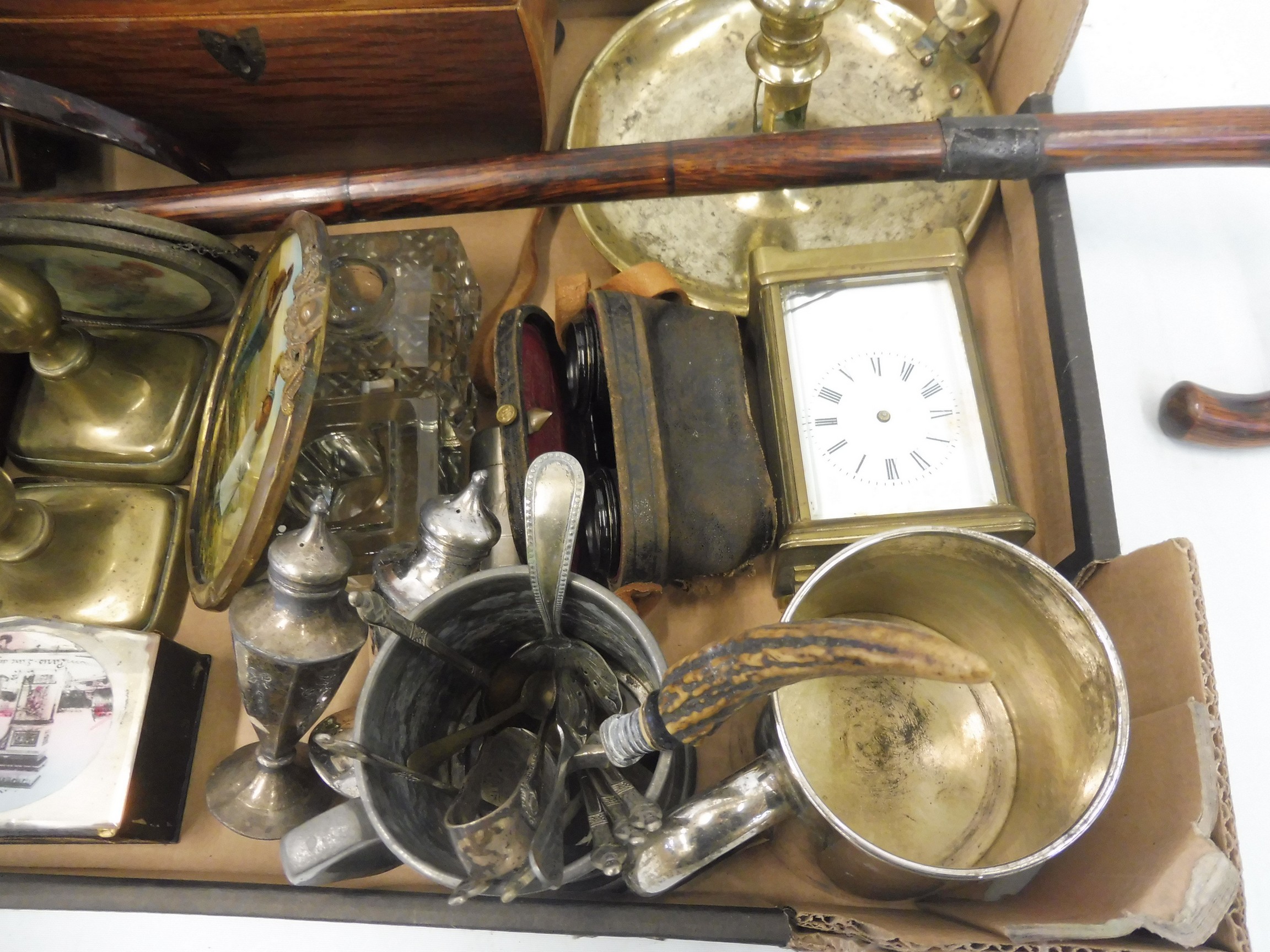 A box of collectables including a Victorian partridgewood tea caddy, 19th Century brassware, a - Bild 2 aus 6