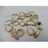 A selection of gold and yellow metal jewellery, overall weight approx 27.6g.