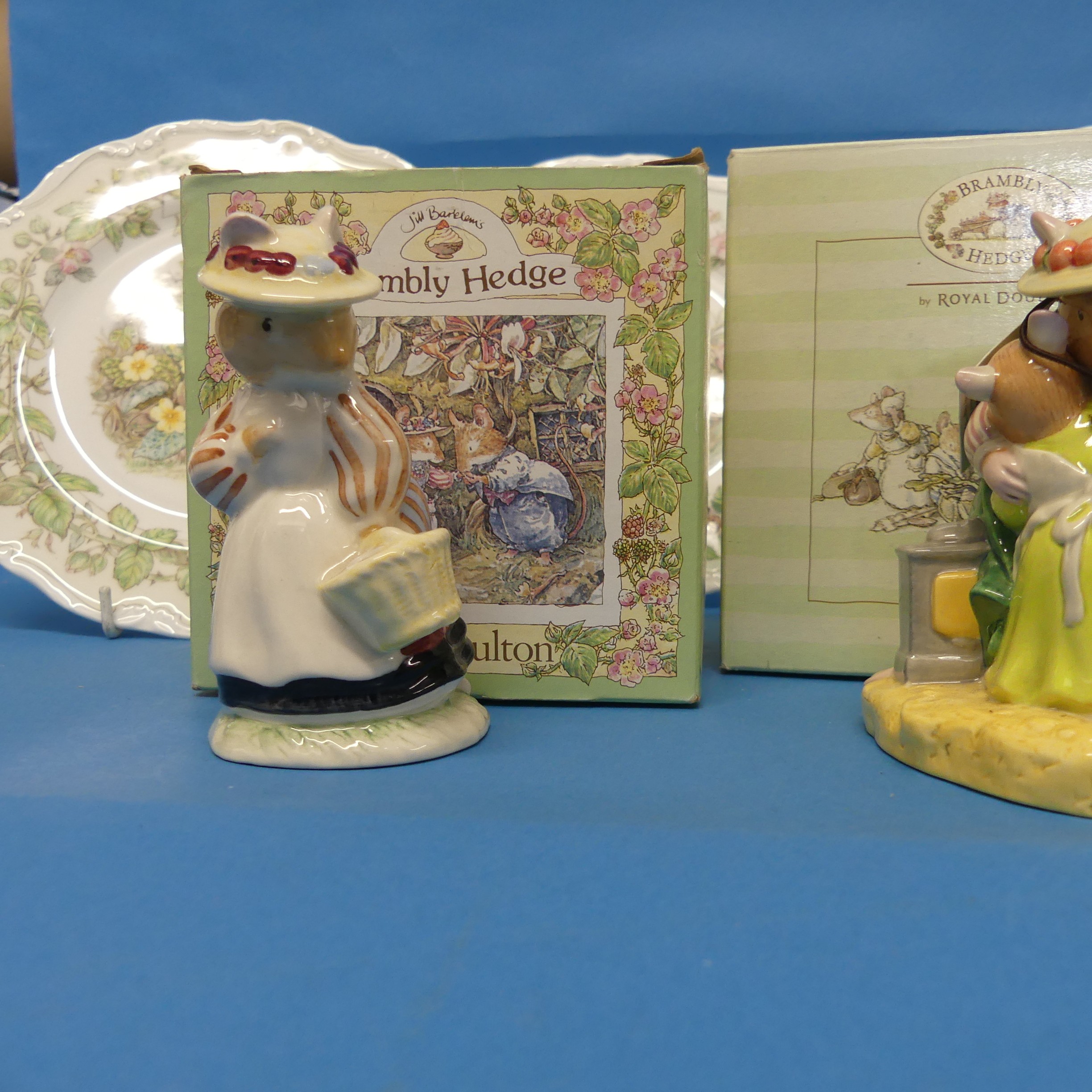 A quantity of Royal Doulton Brambly Hedge Wares; to include Lord Woodmouse Figure, Lady Woodmouse - Image 6 of 8