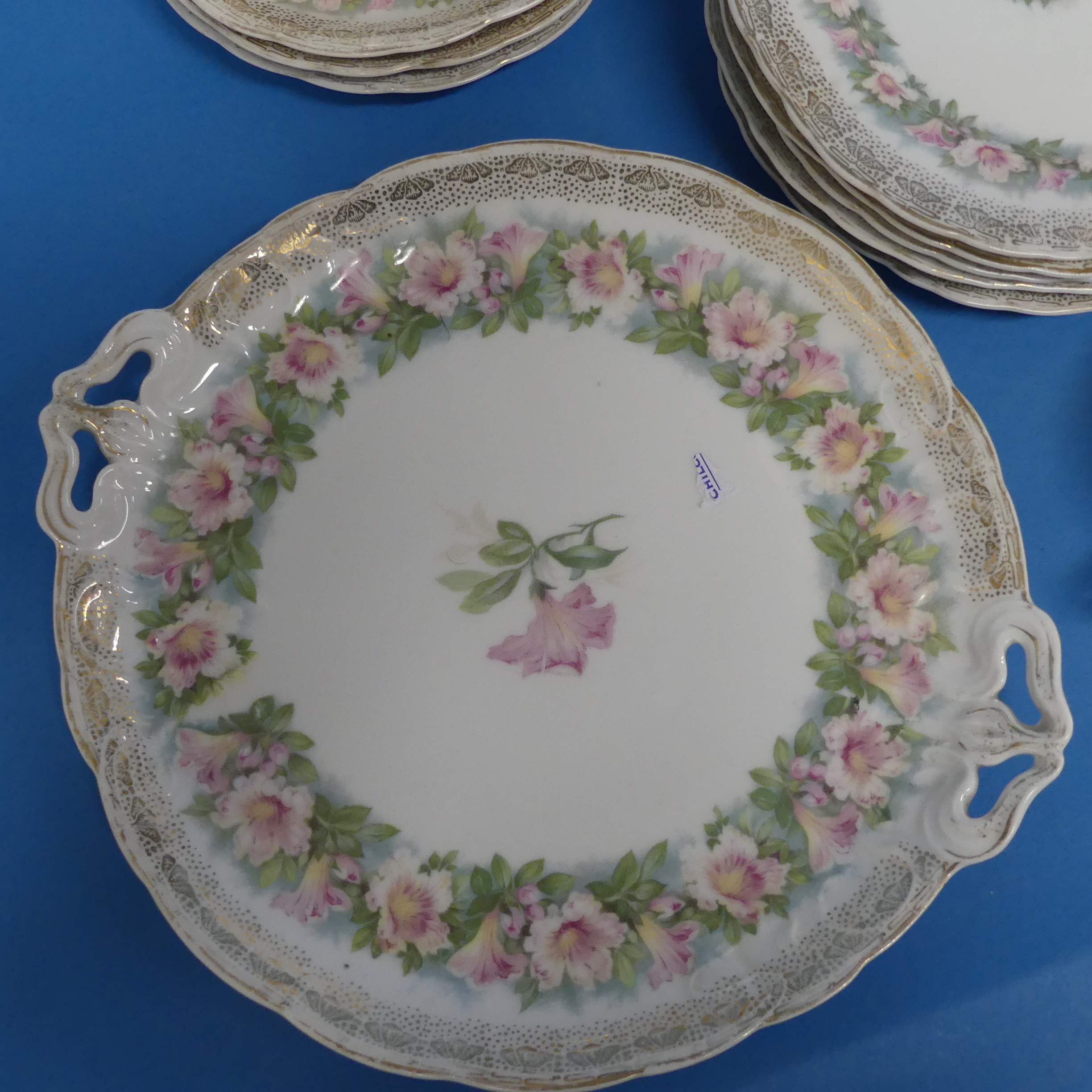 A Bavarian porcelain Iris pattern part Tea Service, to include seven Tea Cups, seven Saucers, - Image 3 of 4