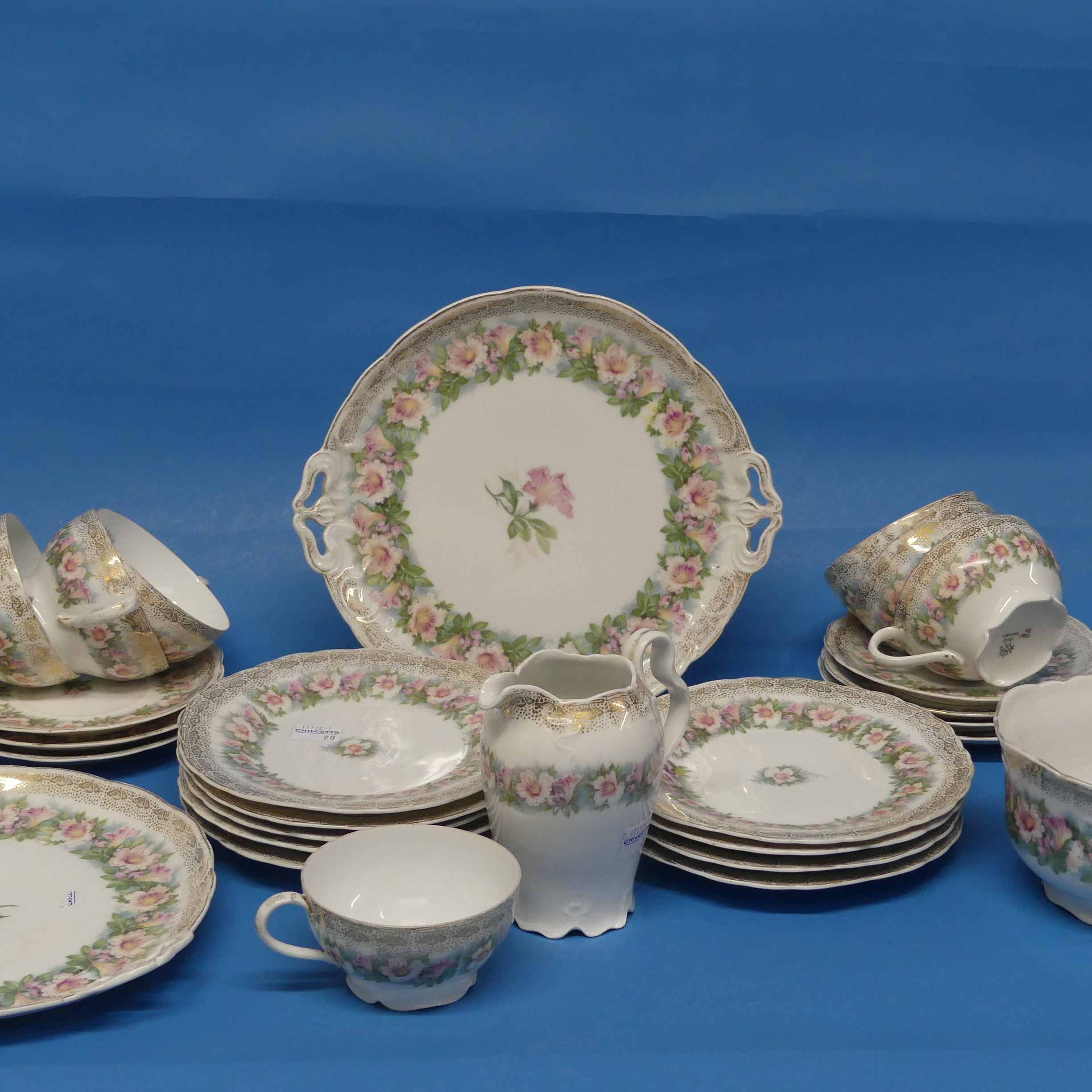A Bavarian porcelain Iris pattern part Tea Service, to include seven Tea Cups, seven Saucers, - Image 2 of 4