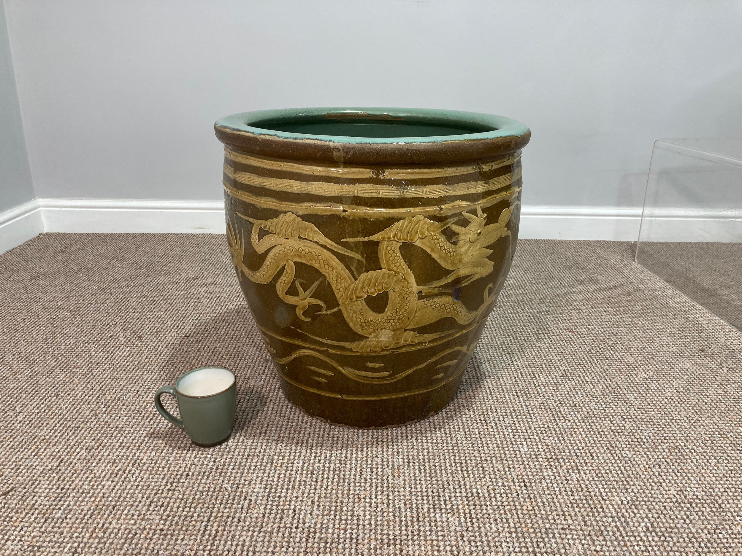A large Chinese brown glaze pottery Jardiniere, decorated in dragons with yellows, interior - Image 3 of 4