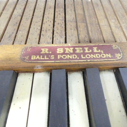 A 19thC portable Organ, by R. Snell, Balls Pond Road, with fifteen white keys and ten black keys, - Image 5 of 6