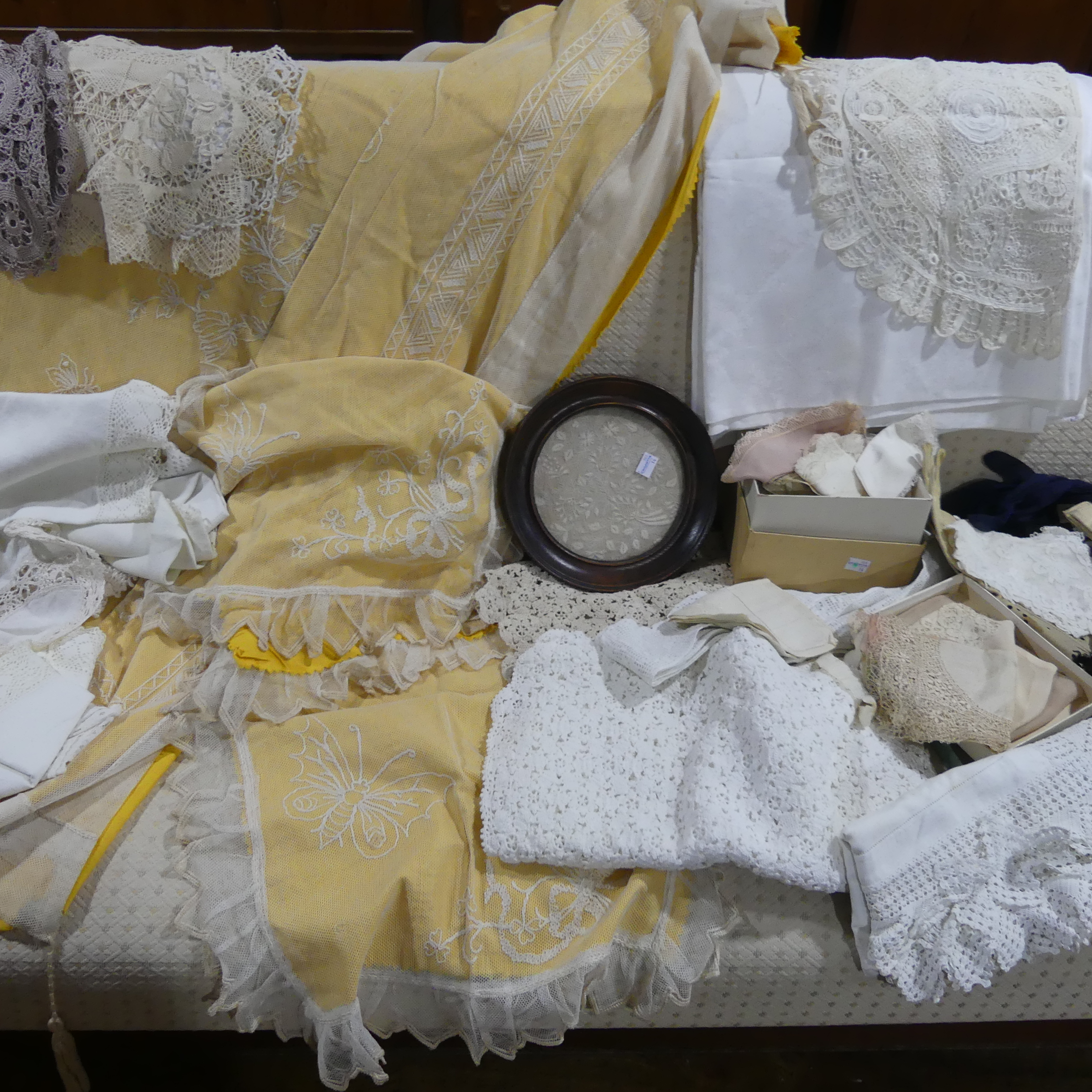 A quantity of Vintage Textiles, including crochet placemats, damask tablecloth, silk