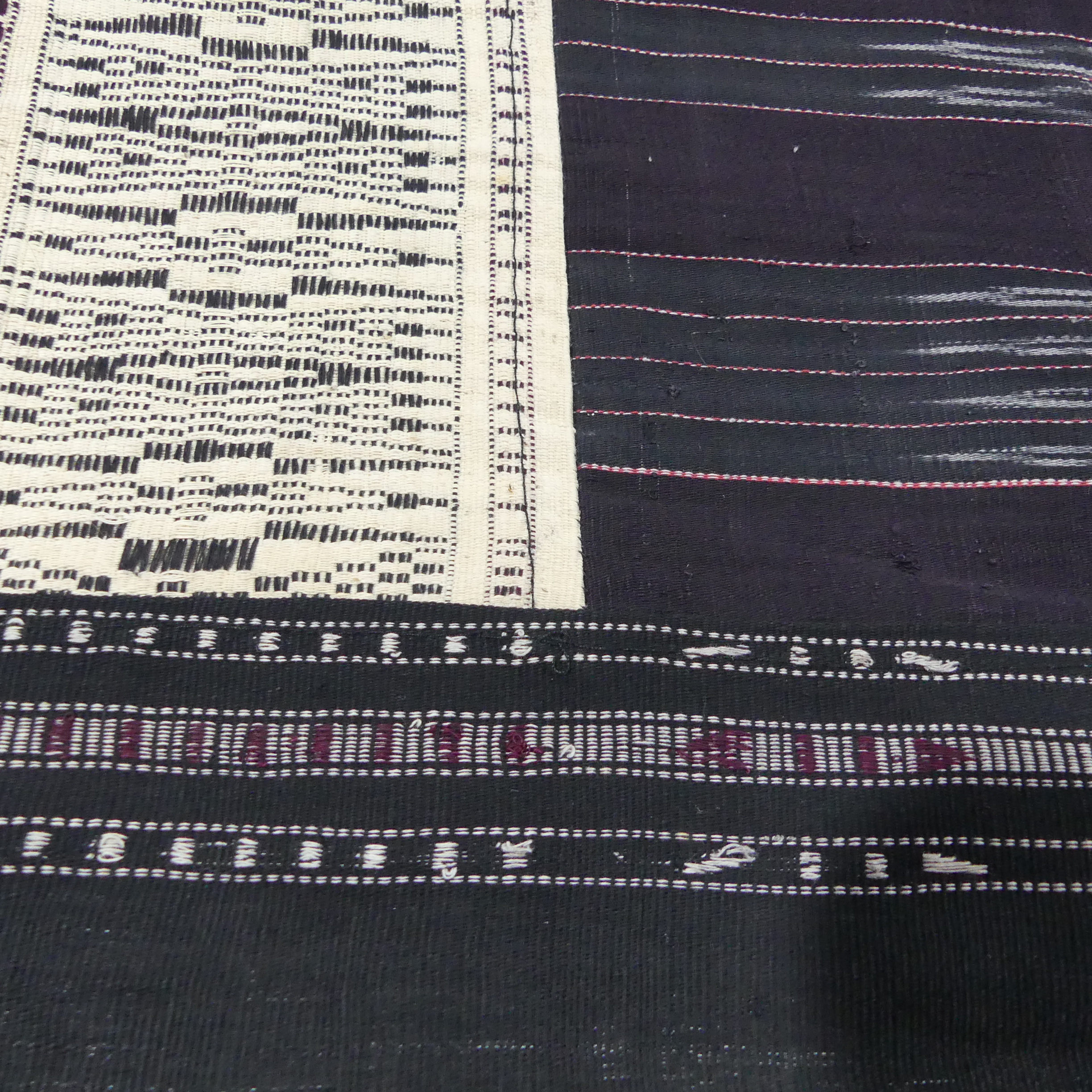 An Indonesian ceremonial Textile: Batak 'ULOS RAGI HIDUP', formed of three Ikat weave panels and end - Image 4 of 5