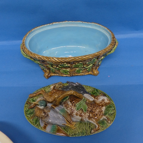 A Minton majolica Game Pie Dish and Cover, late 19thC, the lid modelled as game resting on ferns and - Image 7 of 8