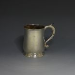 A George V silver Mug, by Tessiers Ltd., hallmarked London, 1931, of circular form with a circular