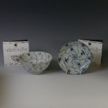 A Chinese export 'Tek Sing Treasure' blue and white porcelain Dish, decorated with flowering