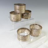 A set of three George VI silver Napkin Rings, by E J Houlston., hallmarked Birmingham, 1943, with
