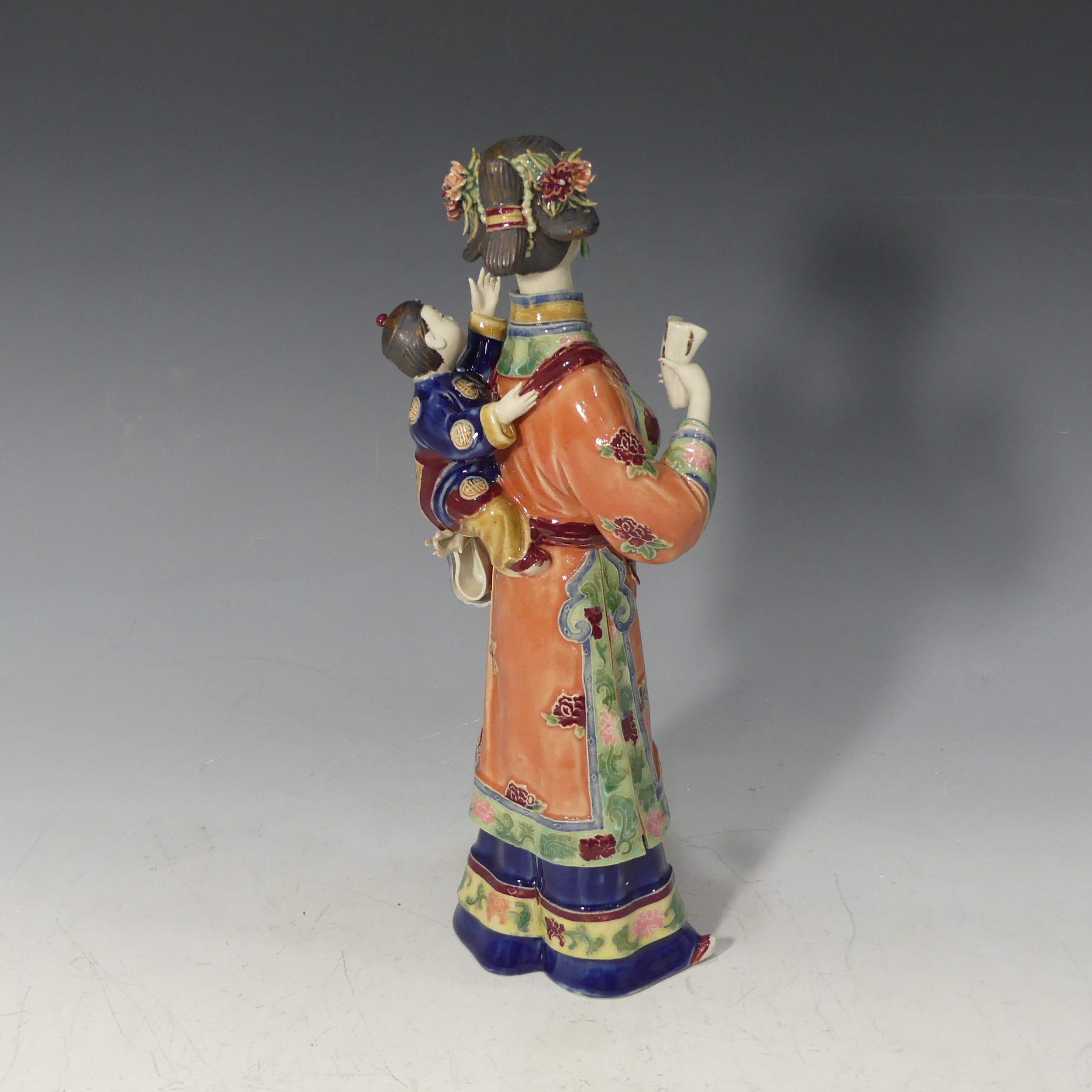 A 20thC Chinese porcelain Figure of a mother and child, decorated in rich enamels, with character - Image 3 of 7