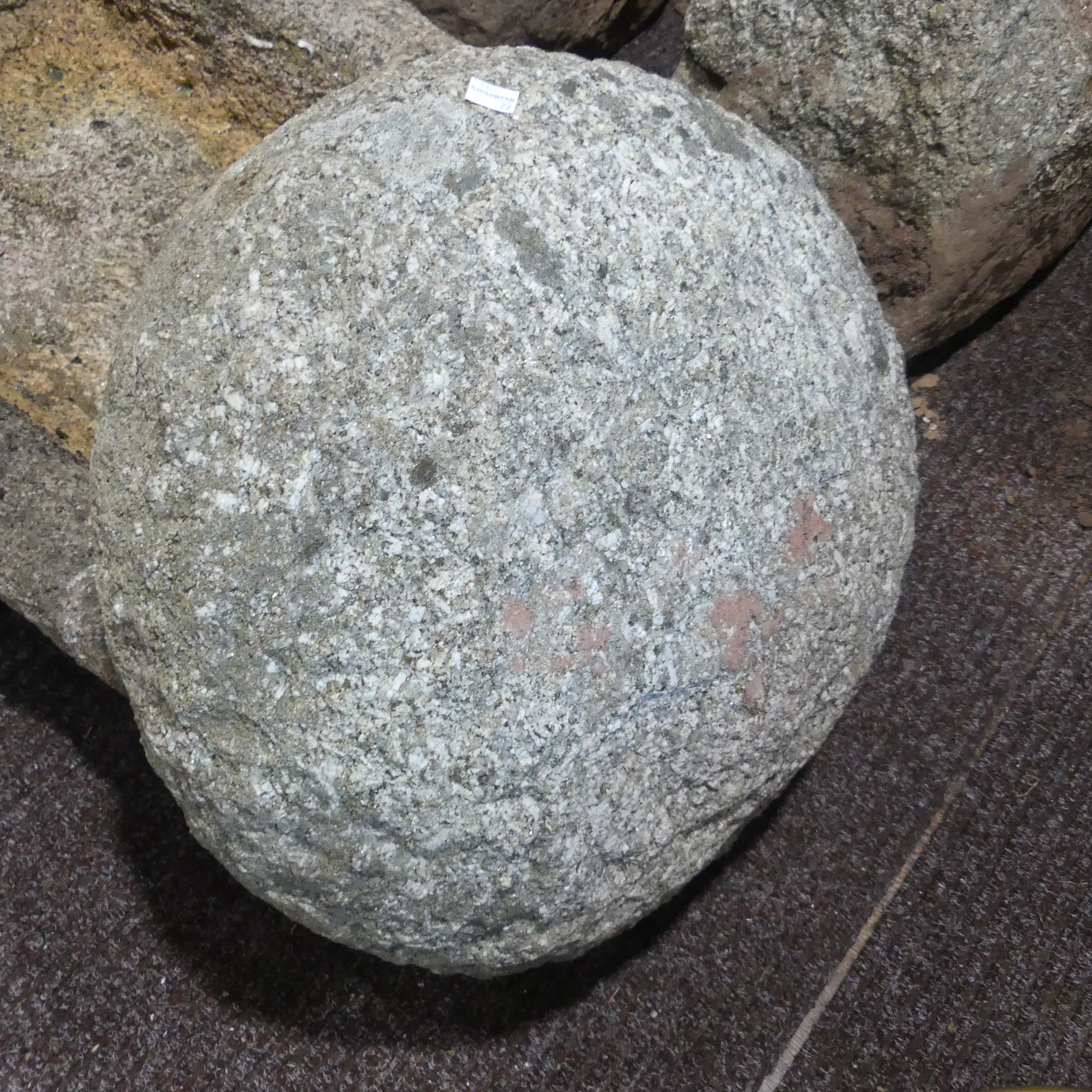 Garden statuary; An antique granite Staddle Stone, of mushroom shape, approx height 81cm. - Image 2 of 2