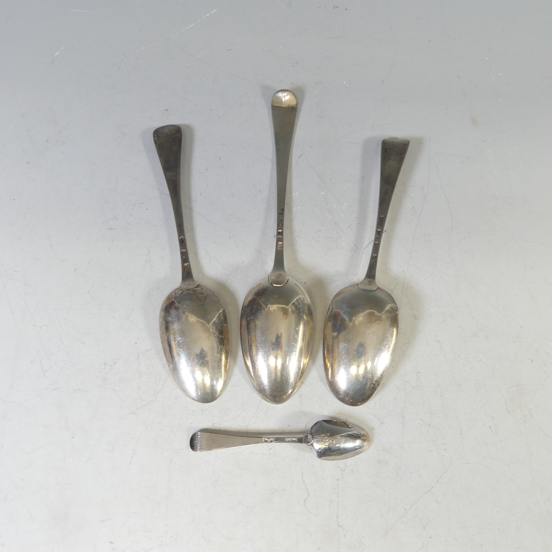 A George III silver Old English pattern Serving Spoon, by Thomas Evans & George Smith III, - Image 2 of 6