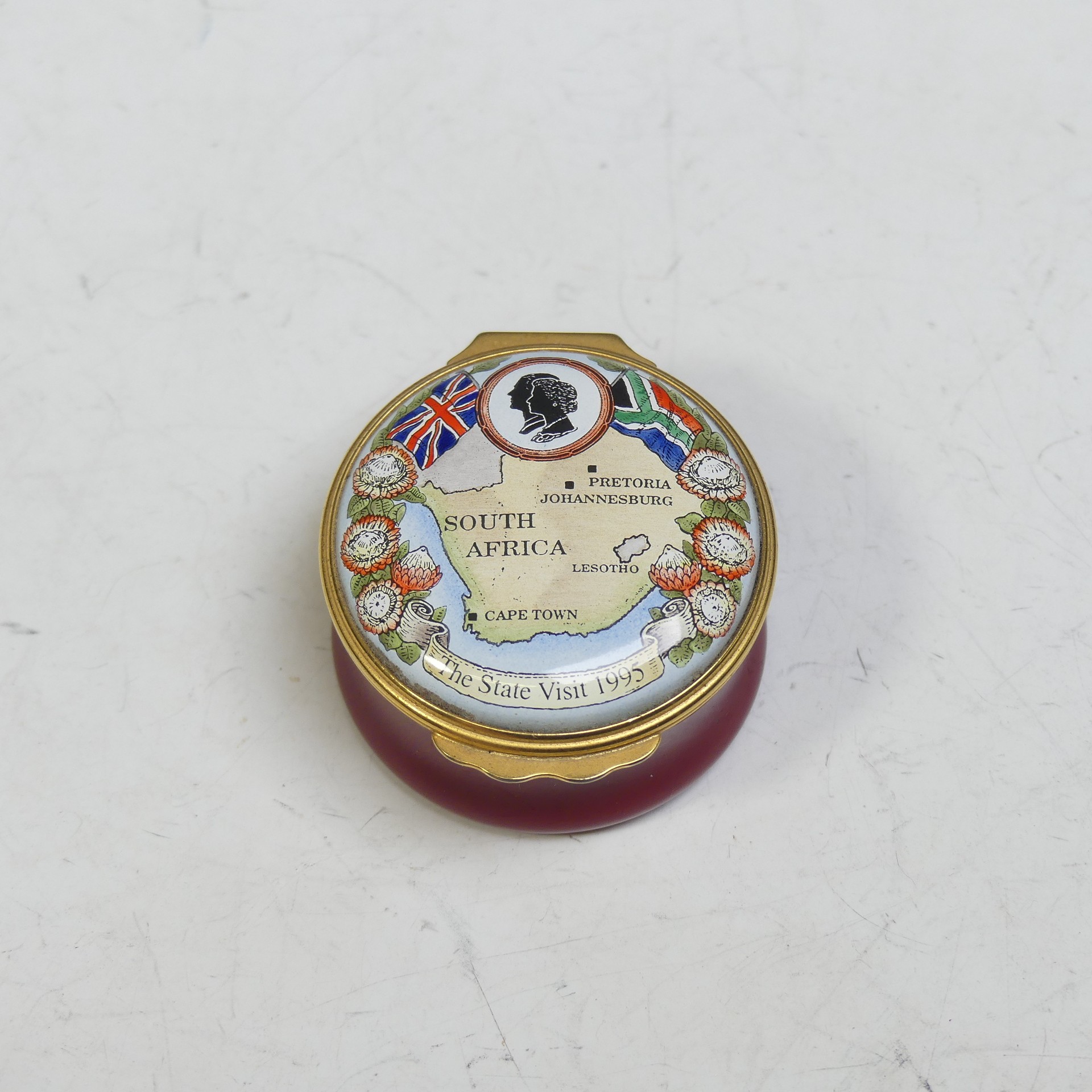 Royal Commemorative Halcyon Days Enamels Boxes: six hinged circular boxes, including The First State - Image 17 of 19