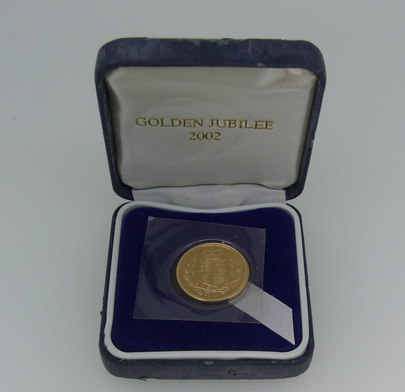 An Elizabeth II gold Sovereign, dated 2002, Golden Jubilee edition, in presentation case. - Image 2 of 3