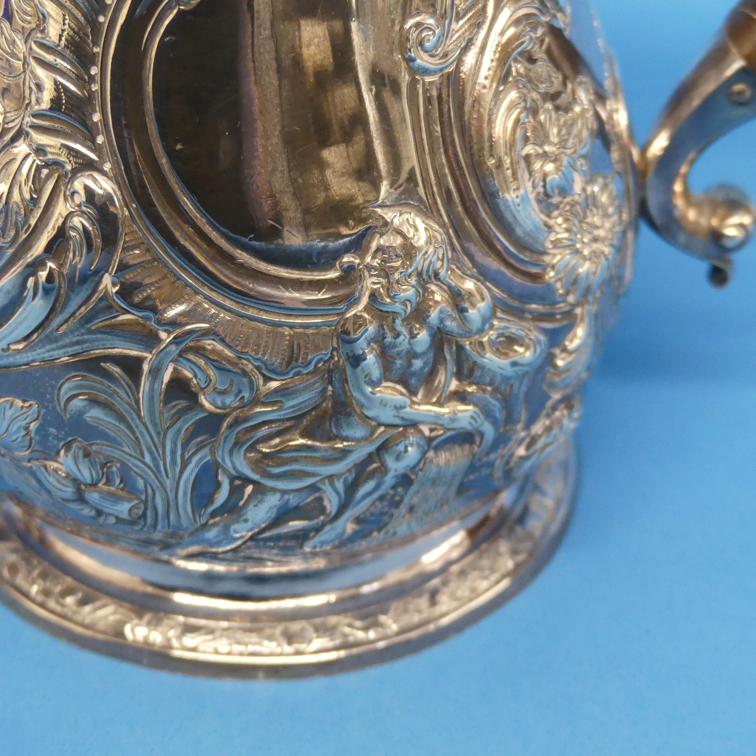 An 18thC Irish silver Coffee Pot, hallmarked for Dublin and with Hibernia mark, no makers mark or - Image 6 of 9