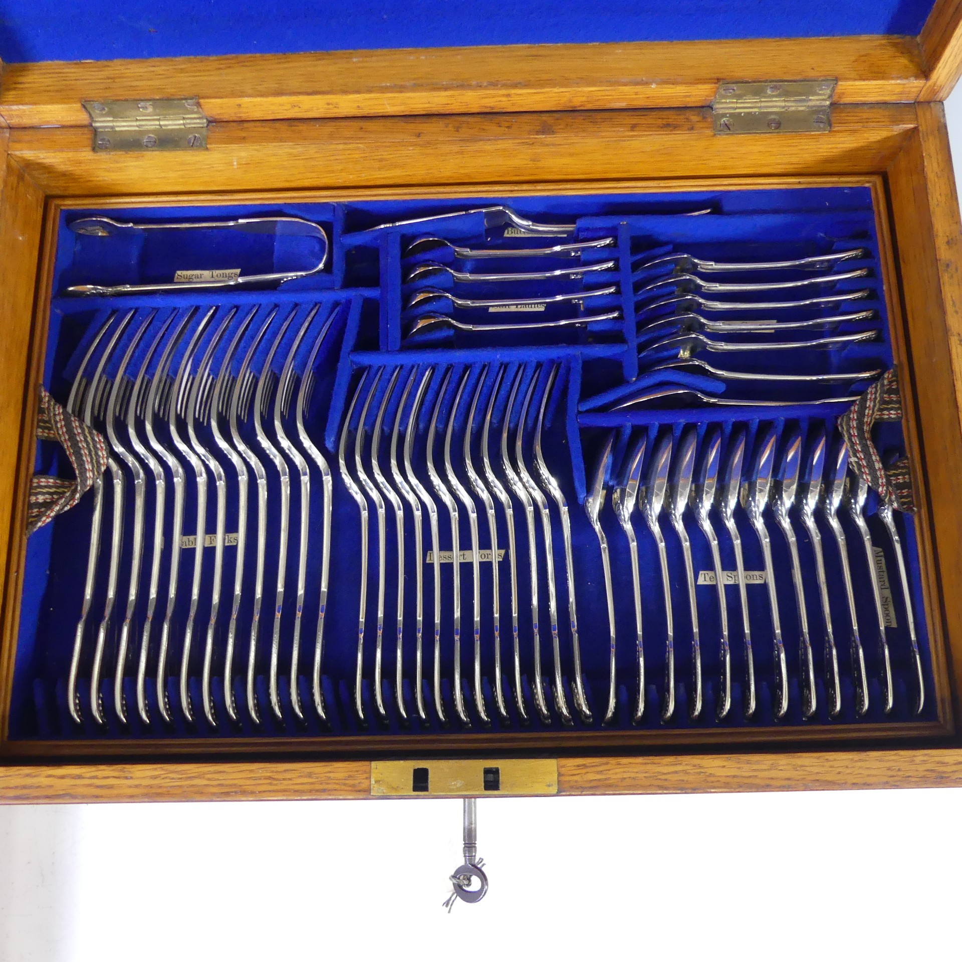 A canteen of Victorian silver Cutlery, by Chawner & Co., (George Adams), hallmarked London, 1876/ - Image 4 of 55
