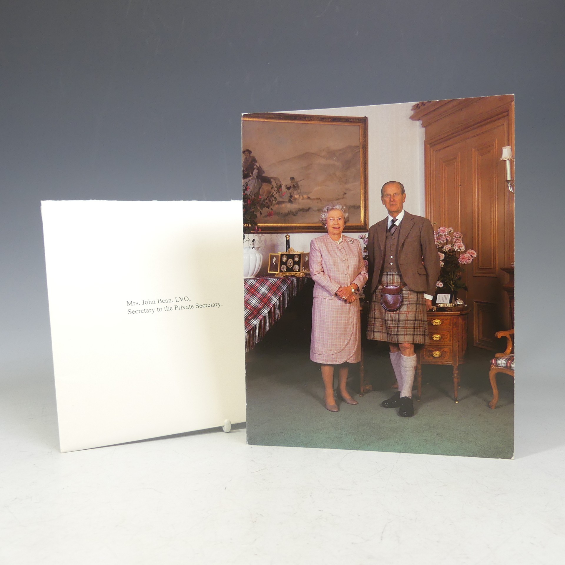H.M.Queen Elizabeth II and H.R.H.The Duke of Edinburgh, signed 1995 Christmas card with twin gilt