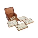 A BONE AND BAMBOO MAHJONG SET, LATE 19TH/EARLY 20TH CENTURY