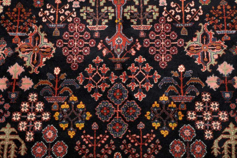 A FINE JOSHAGHAN CARPET, WEST PERSIA - Image 4 of 7